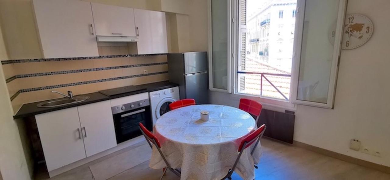 Appartement En plein coeur de Nice 100% Unique et Position Extérieur photo